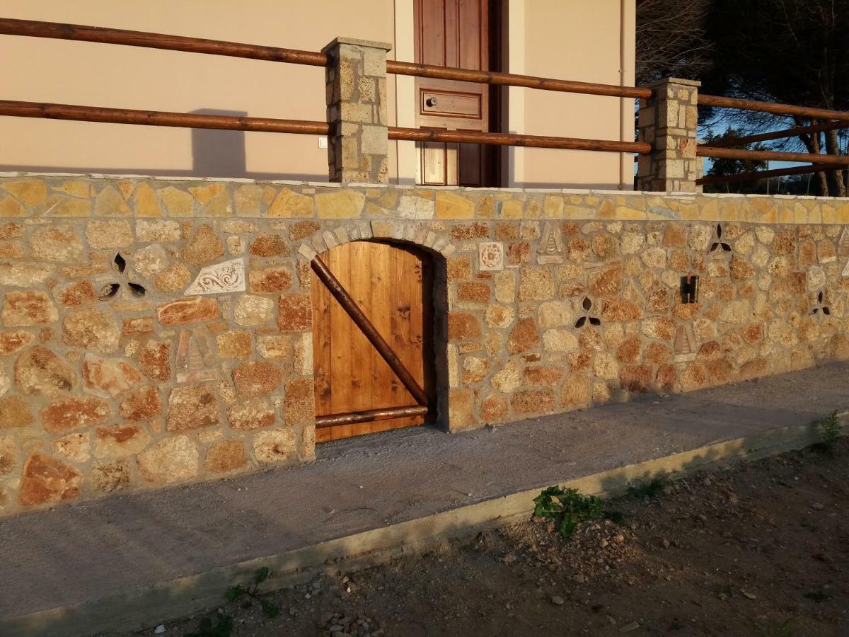 Armiriki Apartments Korakochori Екстер'єр фото